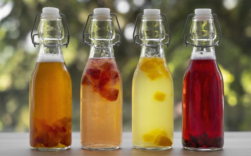 Beber kombucha realmente muda o intestino?