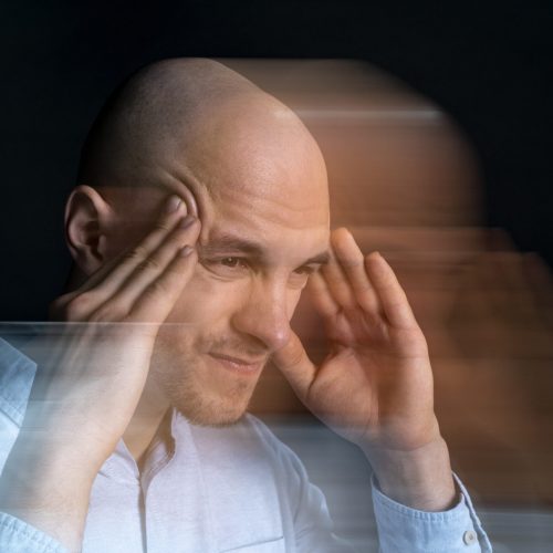 Estimulação cerebral para dor pós-AVC: rTMS e tDCS